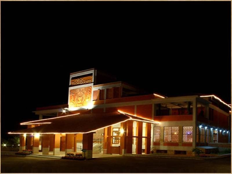 Olde Bangalore Resort And Convention Center Devanahalli Eksteriør billede